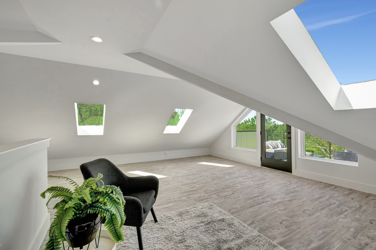 Spacious Attic Loft with Skylights