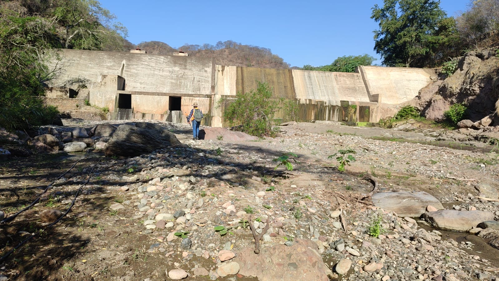 Predio industrial para topografía en Ario de Rosales, Michoacán